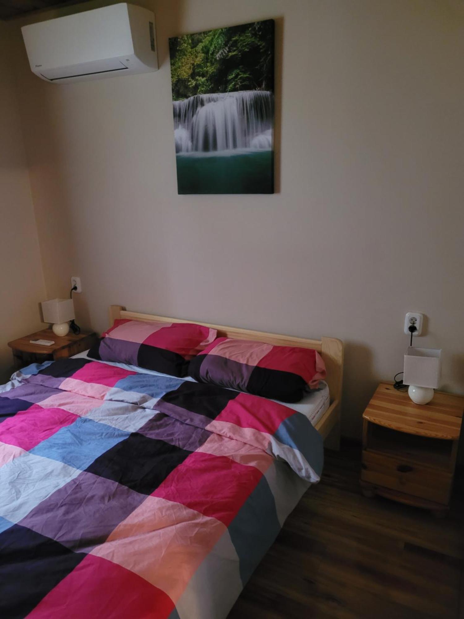 Beni Nyaralo Apartment Bekesszentandras Ngoại thất bức ảnh