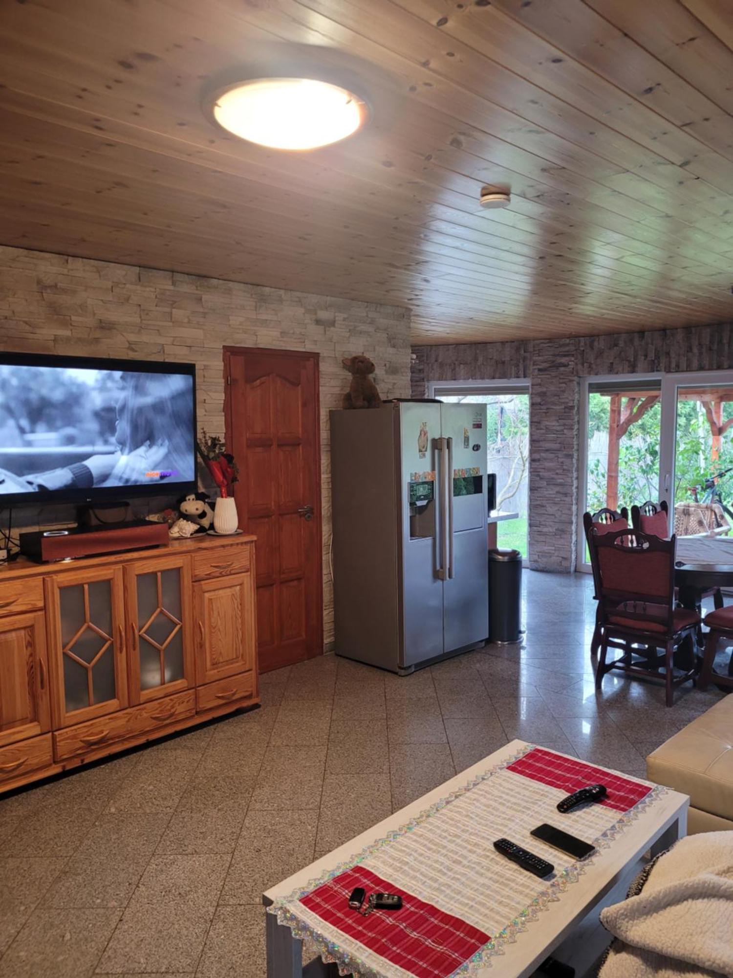 Beni Nyaralo Apartment Bekesszentandras Ngoại thất bức ảnh